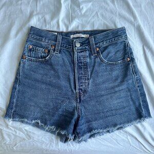 Levi's Ribcage Women's Shorts | Size 26